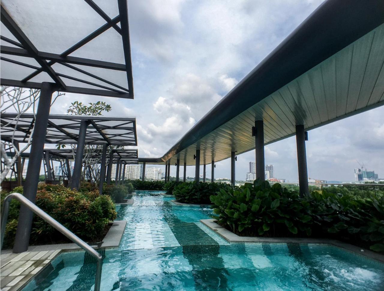 Cozy Kanvas Soho Suites Cyberjaya Exterior foto